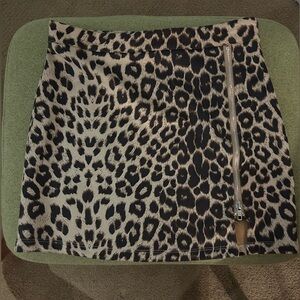 animal print skirt